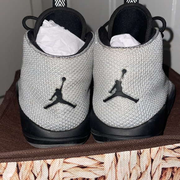 Jordan kids running shoes 3/$20 - Picture 3 of 4